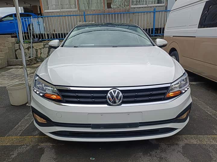 Фото 3 - Volkswagen Lamando L