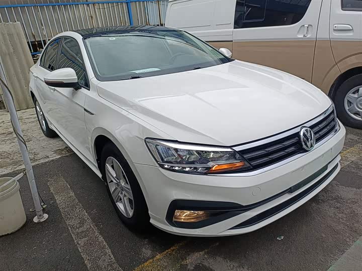 Фото 4 - Volkswagen Lamando L