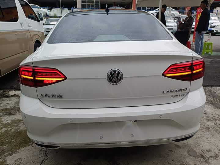 Фото 6 - Volkswagen Lamando L