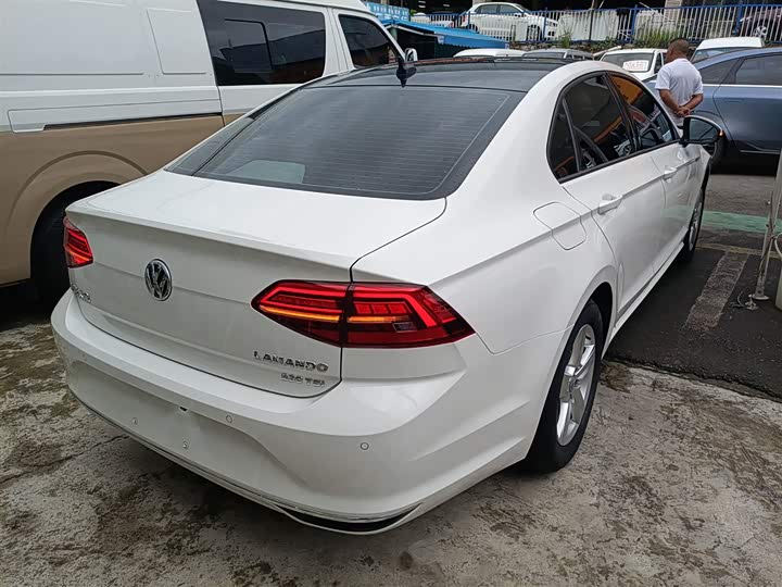 Фото 7 - Volkswagen Lamando L