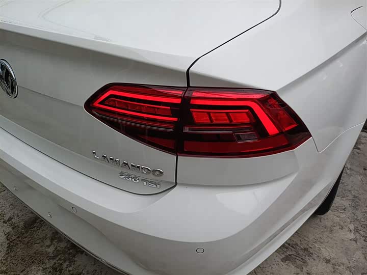 Фото 8 - Volkswagen Lamando L