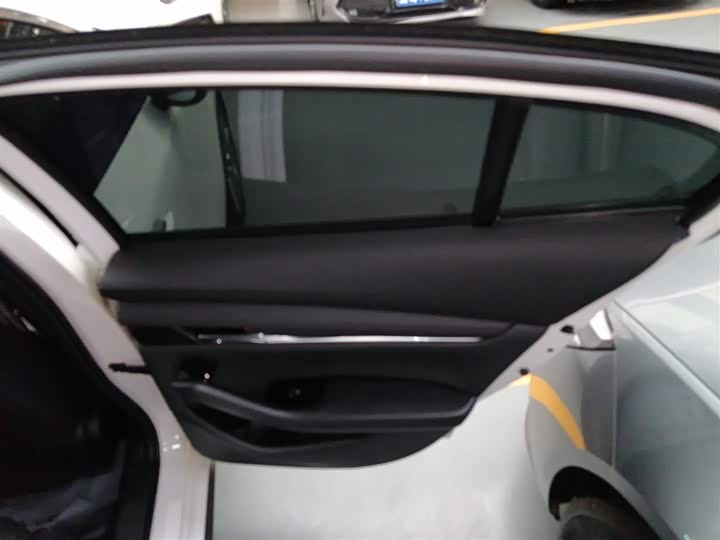 Фото 16 - Mazda 3 (Axela)