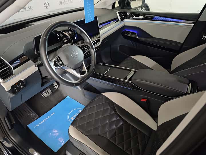 Фото 10 - Volkswagen ID.6 Crozz