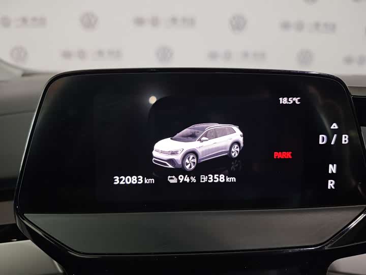 Фото 12 - Volkswagen ID.6 Crozz