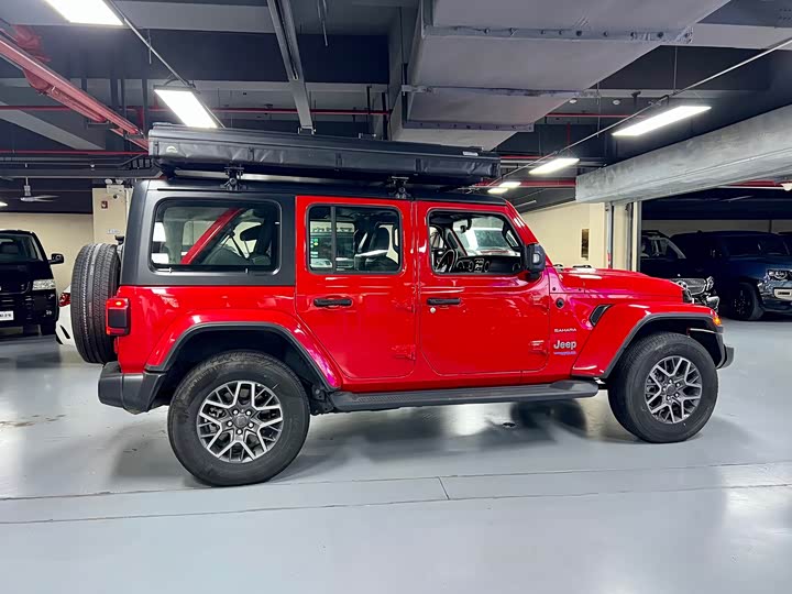Фото 3 - Jeep Wrangler Hybrid
