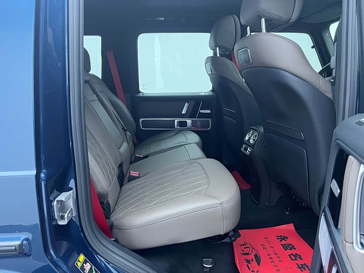 Фото 10 - Mercedes-Benz G-Class AMG