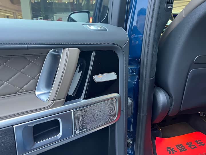 Фото 20 - Mercedes-Benz G-Class AMG