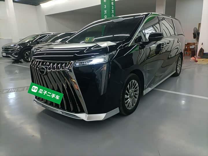 Фото 2 - GAC Trumpchi M8