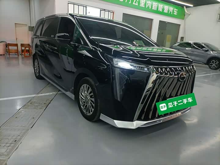 Фото 4 - GAC Trumpchi M8