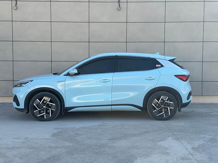 Фото 12 - BYD Yuan Plus