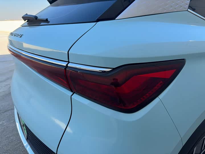 Фото 14 - BYD Yuan Plus