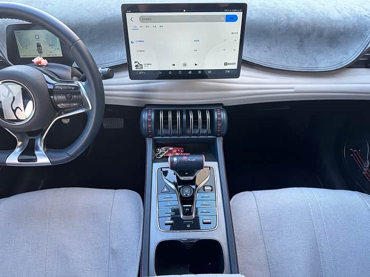 Фото 7 - BYD Yuan Plus