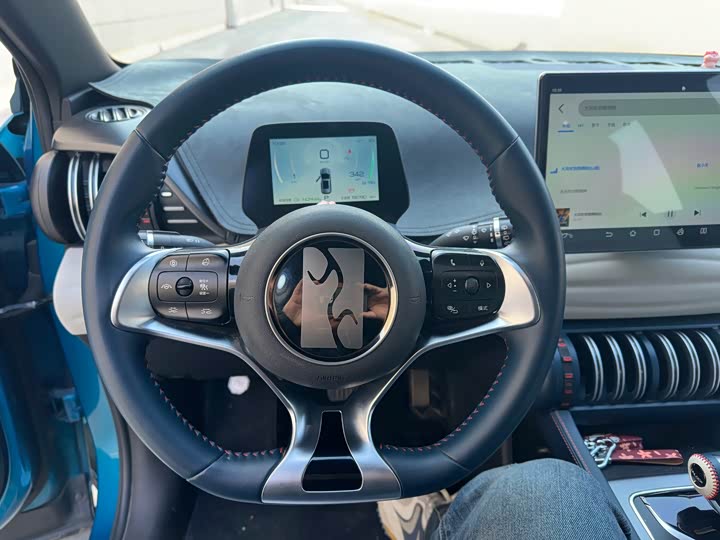 Фото 8 - BYD Yuan Plus