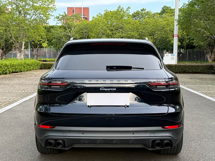 Фото 17 - Porsche Cayenne