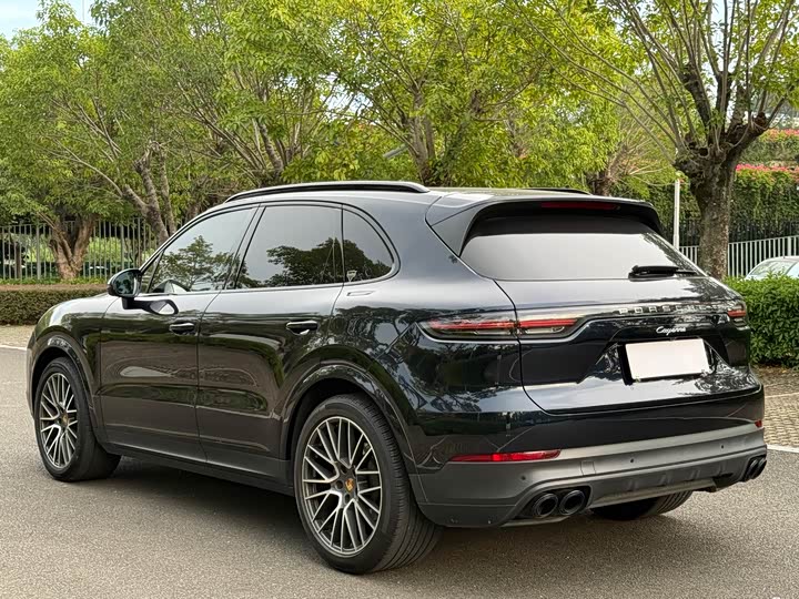 Фото 19 - Porsche Cayenne