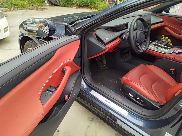 Фото 16 - Xiaomi SU7