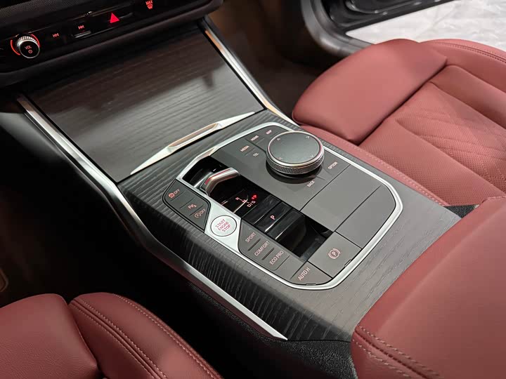 Фото 12 - BMW 3 Series