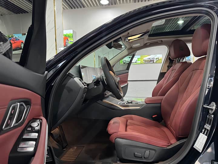 Фото 4 - BMW 3 Series