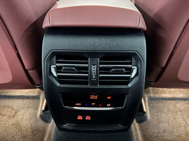 Фото 9 - BMW 3 Series