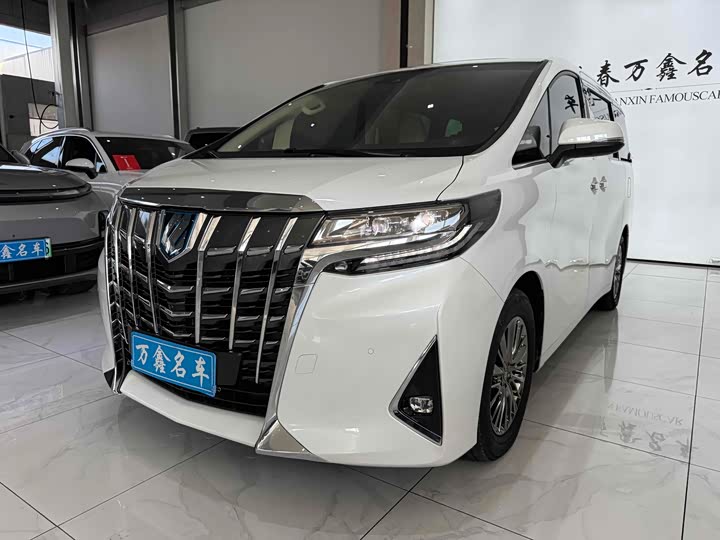 Фото 1 - Toyota Alphard