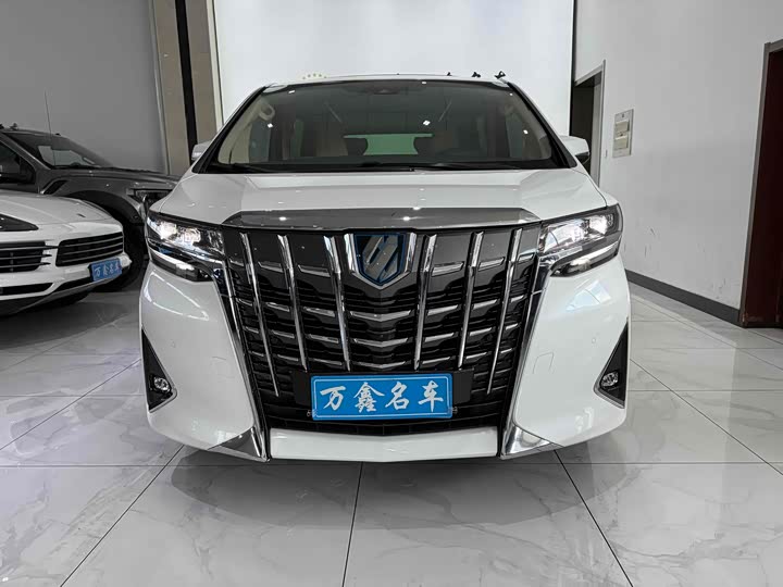 Фото 2 - Toyota Alphard
