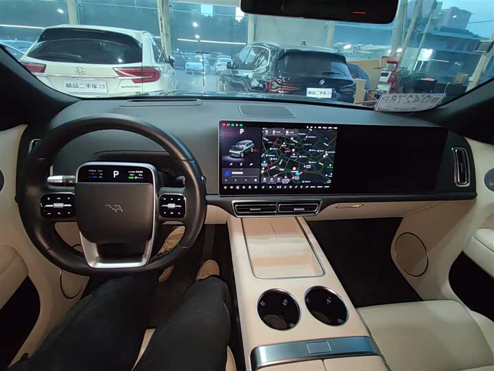 Фото 10 - LiXiang L9