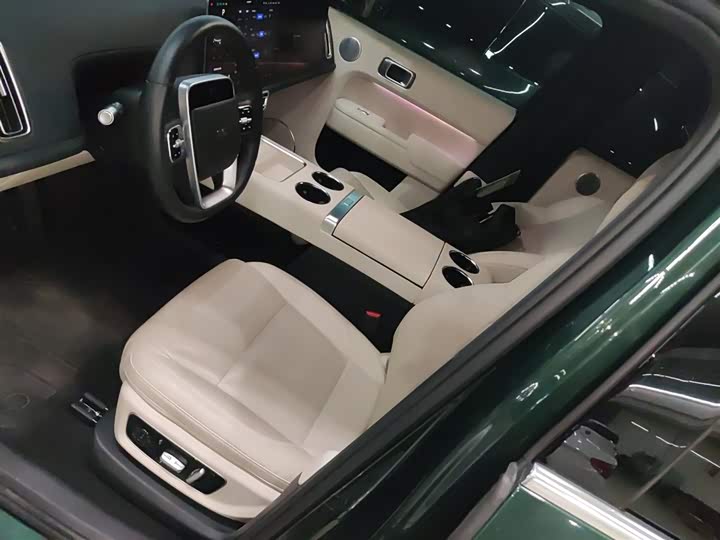 Фото 15 - LiXiang L9