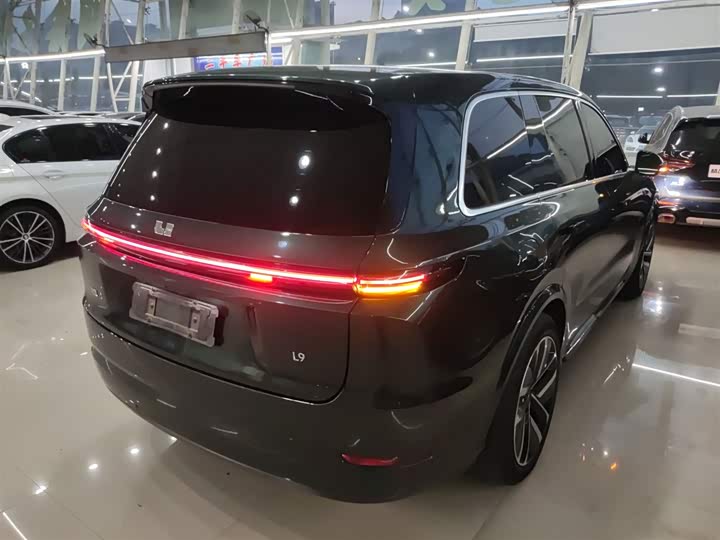 Фото 7 - LiXiang L9