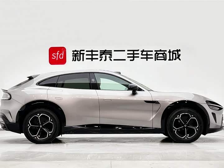 Фото 3 - Xiaomi YU7