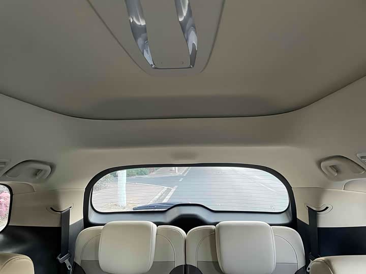 Фото 13 - BYD Song Max Hybrid