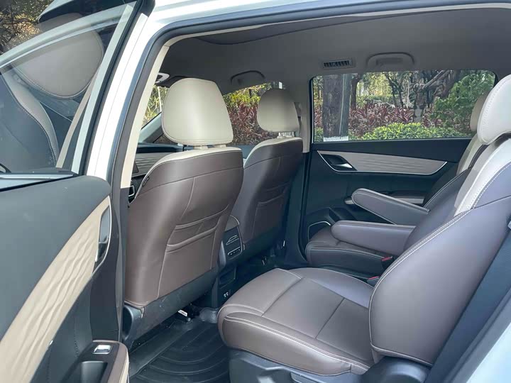 Фото 5 - BYD Song Max Hybrid