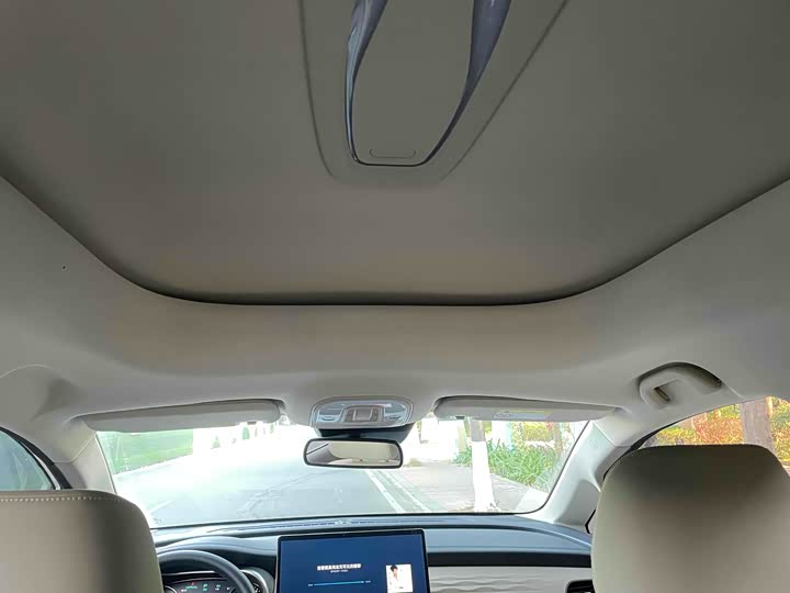 Фото 8 - BYD Song Max Hybrid