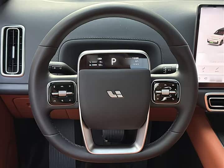 Фото 10 - LiXiang L7