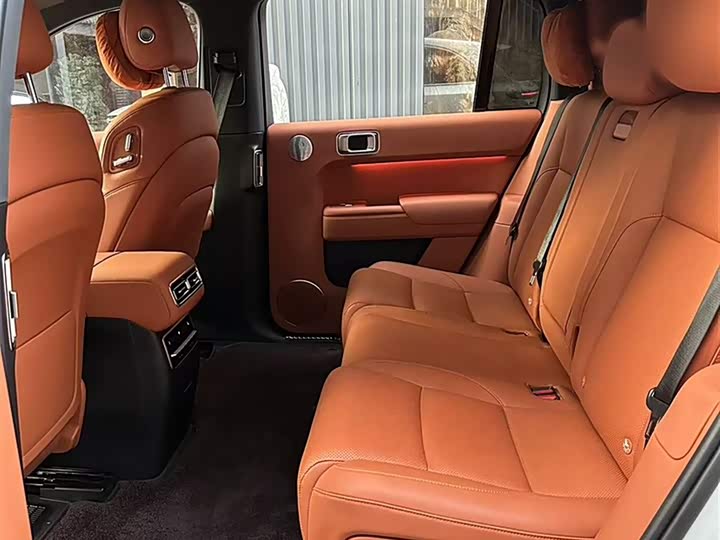 Фото 11 - LiXiang L7