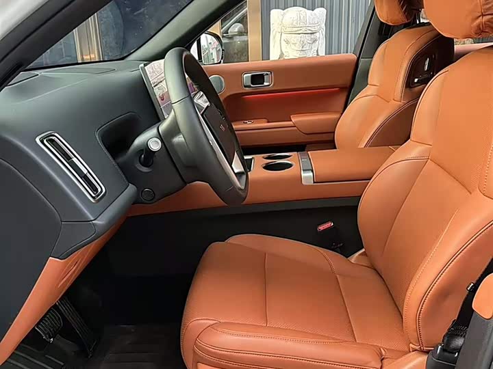 Фото 8 - LiXiang L7