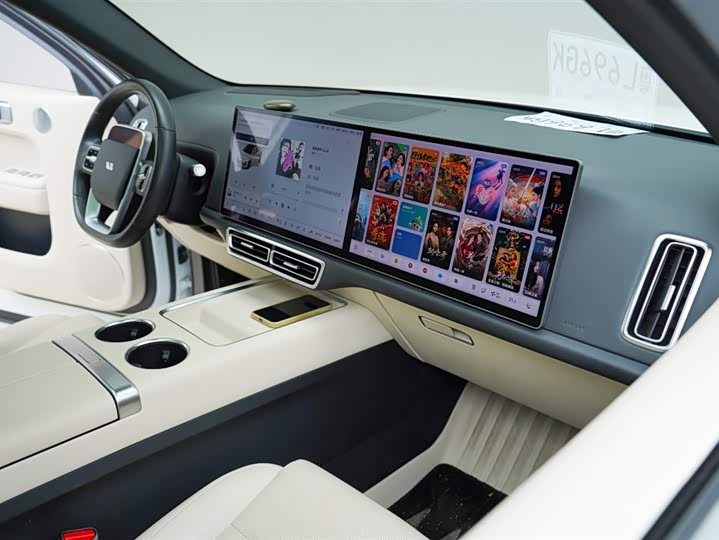 Фото 12 - LiXiang L7