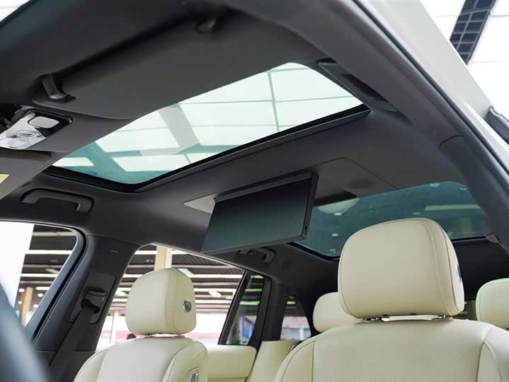 Фото 13 - LiXiang L7