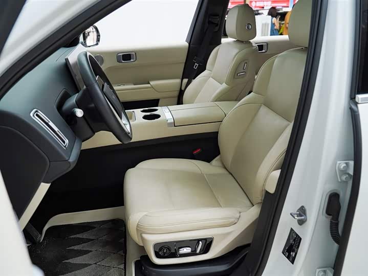 Фото 3 - LiXiang L7