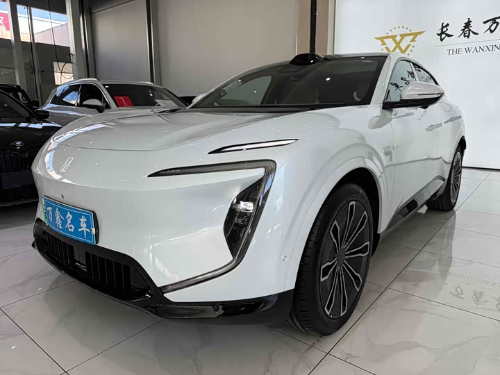 Фото 1 - Avatr 07