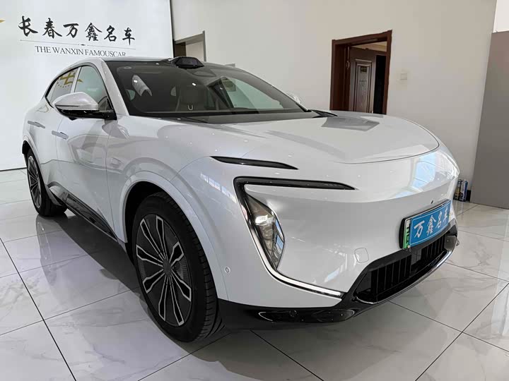 Фото 3 - Avatr 07