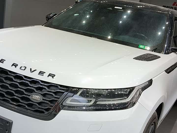 Фото 2 - Land Rover Range Rover Velar