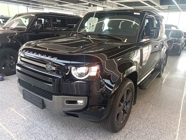 Фото 1 - Land Rover Defender