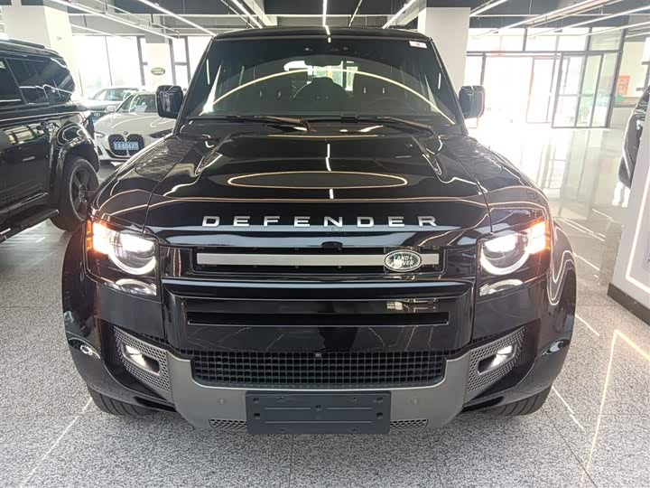 Фото 3 - Land Rover Defender