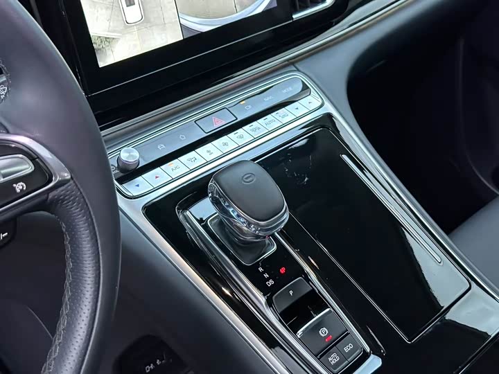 Фото 13 - GAC Trumpchi M8