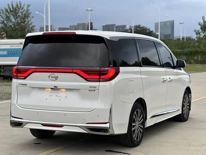 Фото 4 - GAC Trumpchi M8