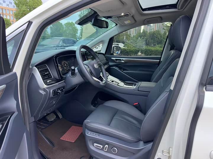 Фото 6 - GAC Trumpchi M8