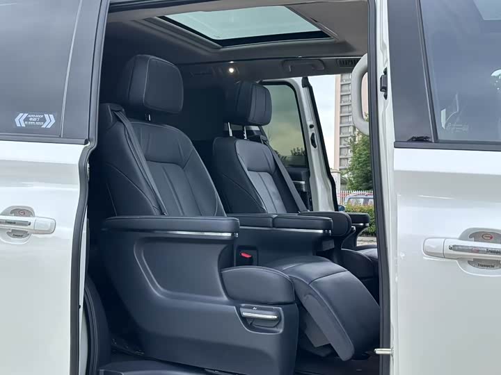 Фото 8 - GAC Trumpchi M8