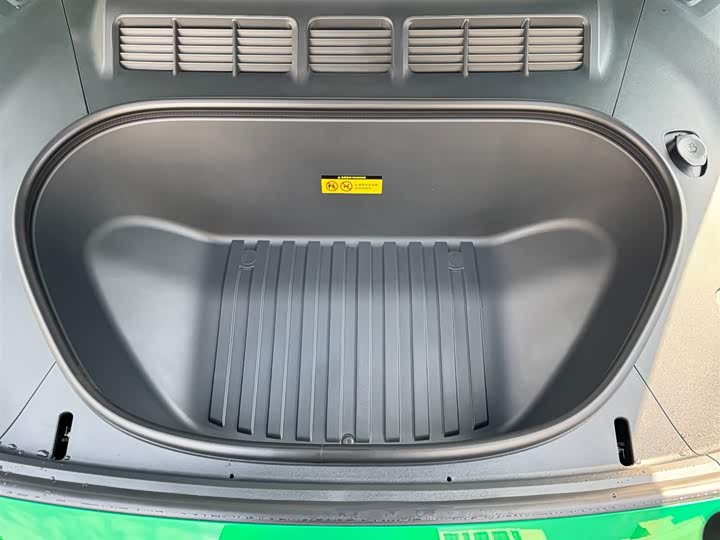 Фото 24 - Xiaomi YU7