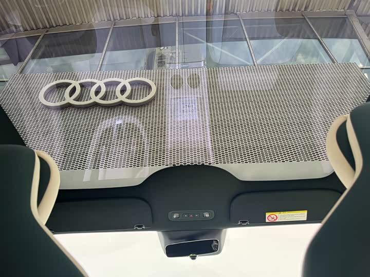 Фото 7 - Xiaomi YU7