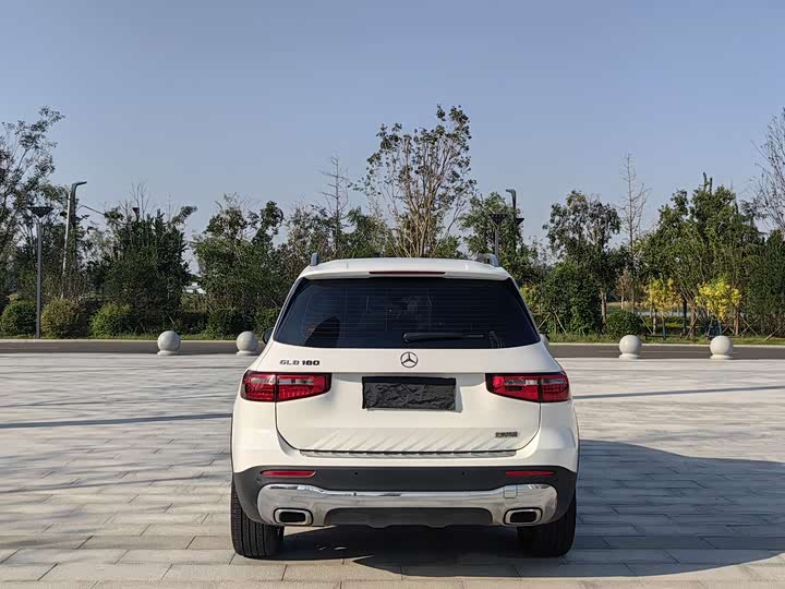 Фото 5 - Mercedes-Benz GLB-Class